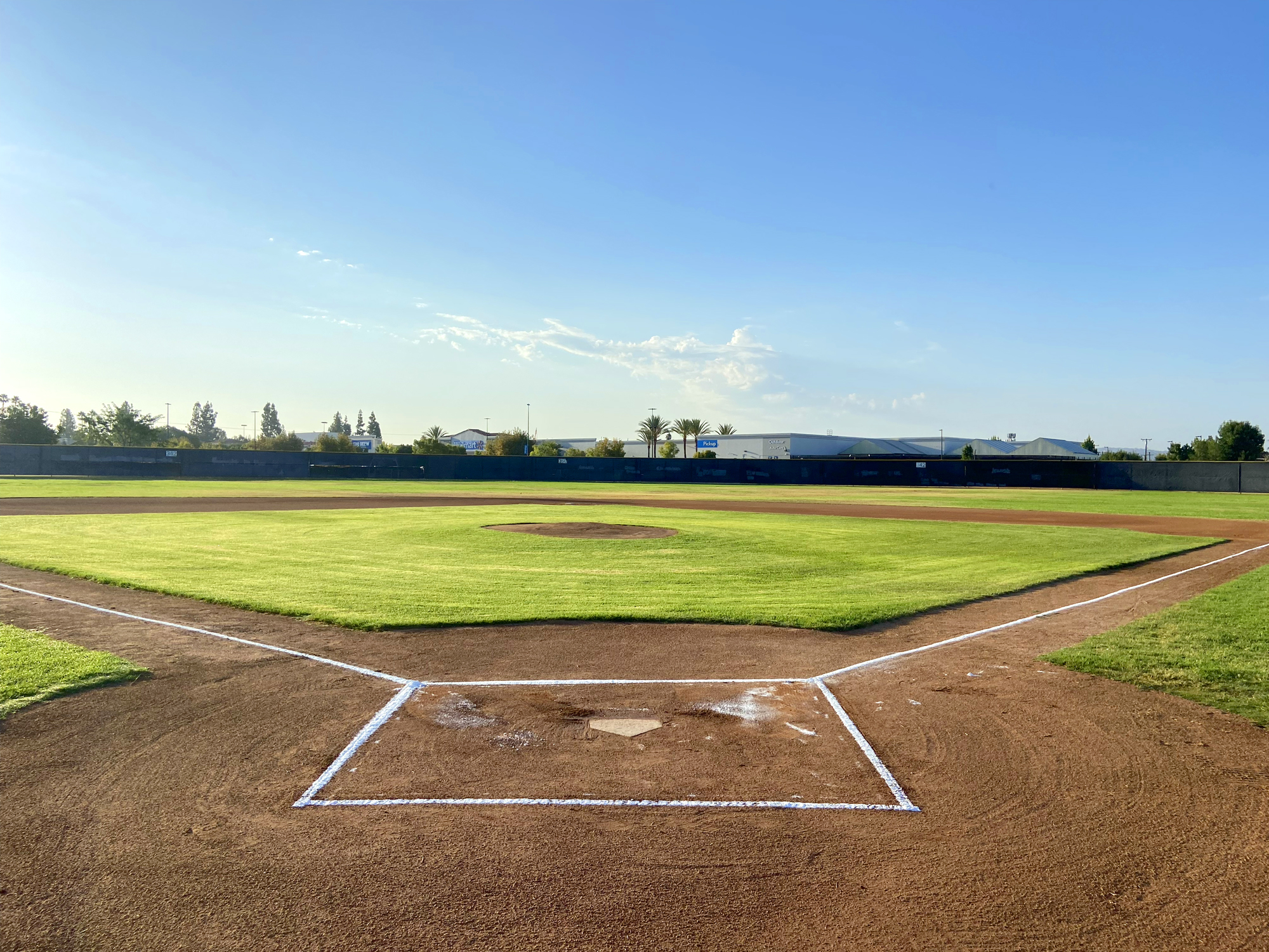 Gladstone-Var-Field-FULL